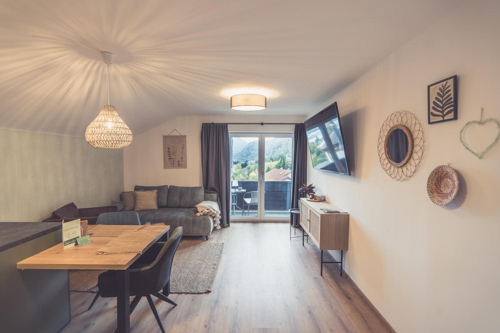 Anna Pertl - Lieblingsquartier Aparthotel Sankt Gilgen Bagian luar foto